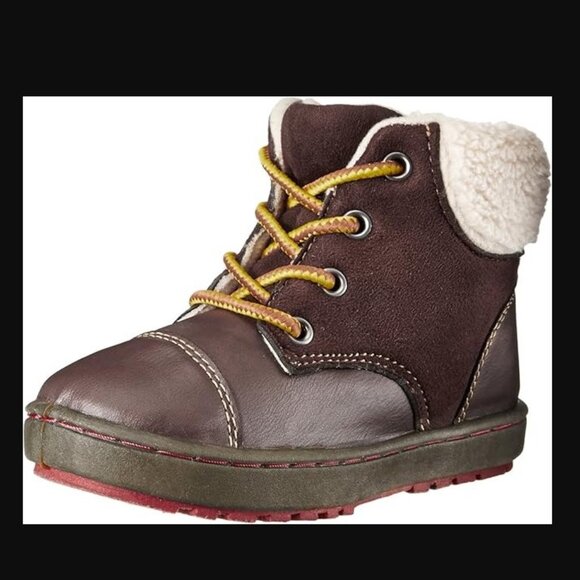 OshKosh B'Gosh Eddy 14 Lace Up Boot NWOT Size Toddler US 7 Brown Faux Fur - Picture 1 of 8